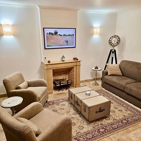 Le Cottage Maisonnette Dans Corps De Ferme Ollainville Extérieur photo